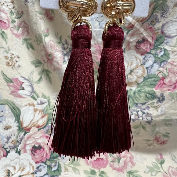 earring - Picture 6 of 7